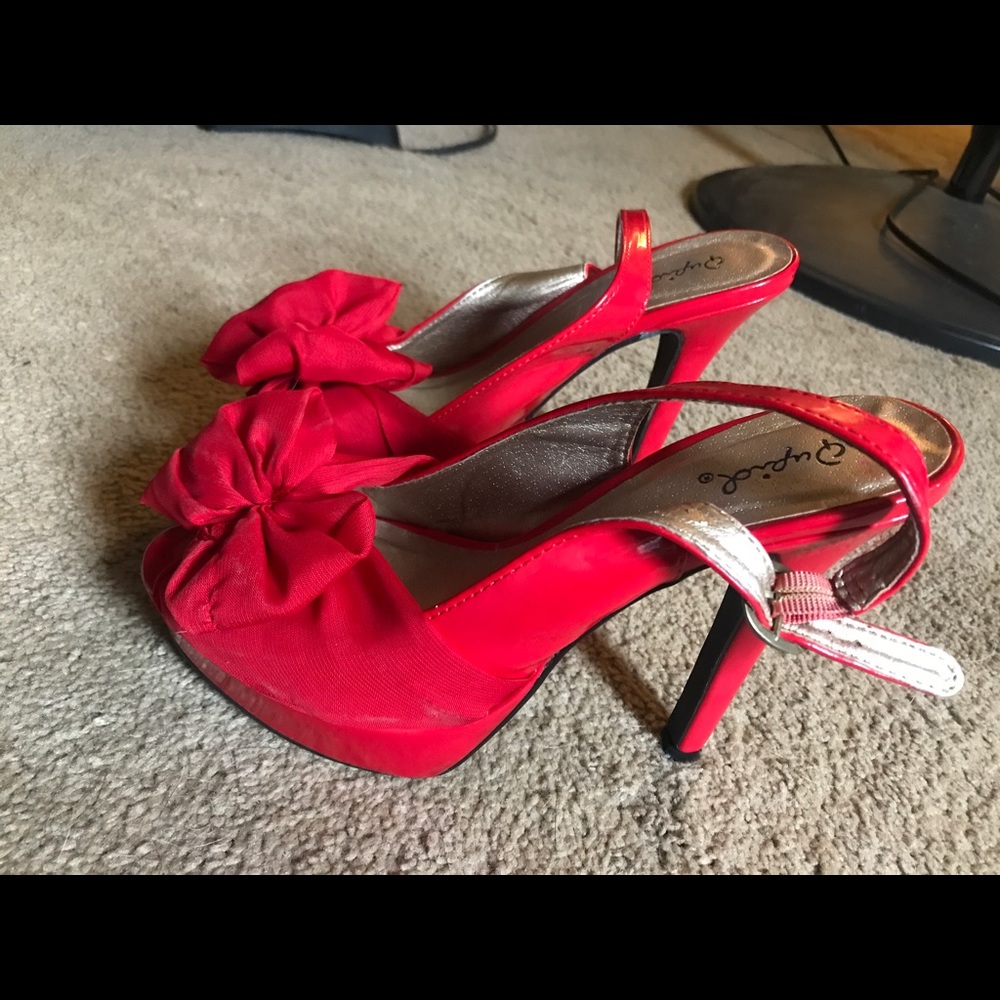 💋RED HEELS WITH BOW - Picture 5 of 5